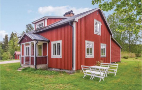 2 Bedroom Nice Home In Åmotfors